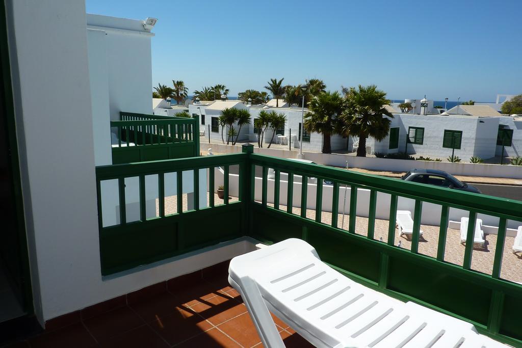 Alhambra Apartamentos Tías Kültér fotó