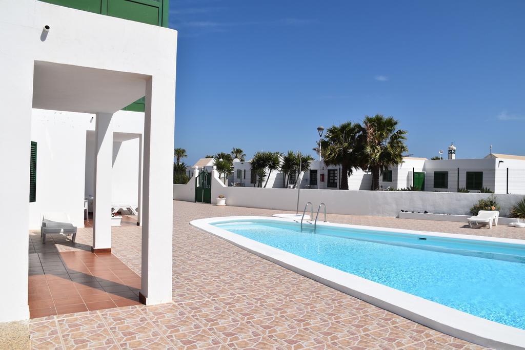 Alhambra Apartamentos Tías Kültér fotó