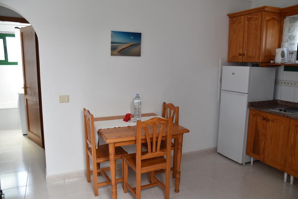 Alhambra Apartamentos Tías Kültér fotó